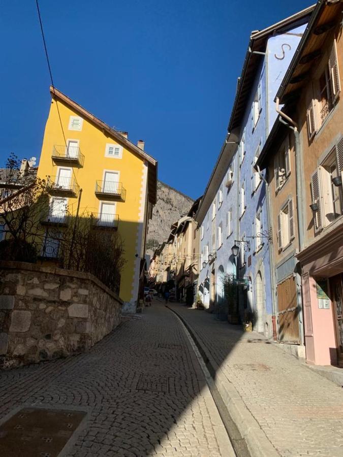 Au Pre Du Moulin - Centre Ville Briançon Dış mekan fotoğraf